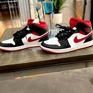 Jordans in excellent condition